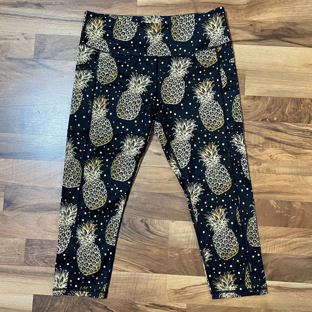 🍍 CVG Fineapple Capris - Large